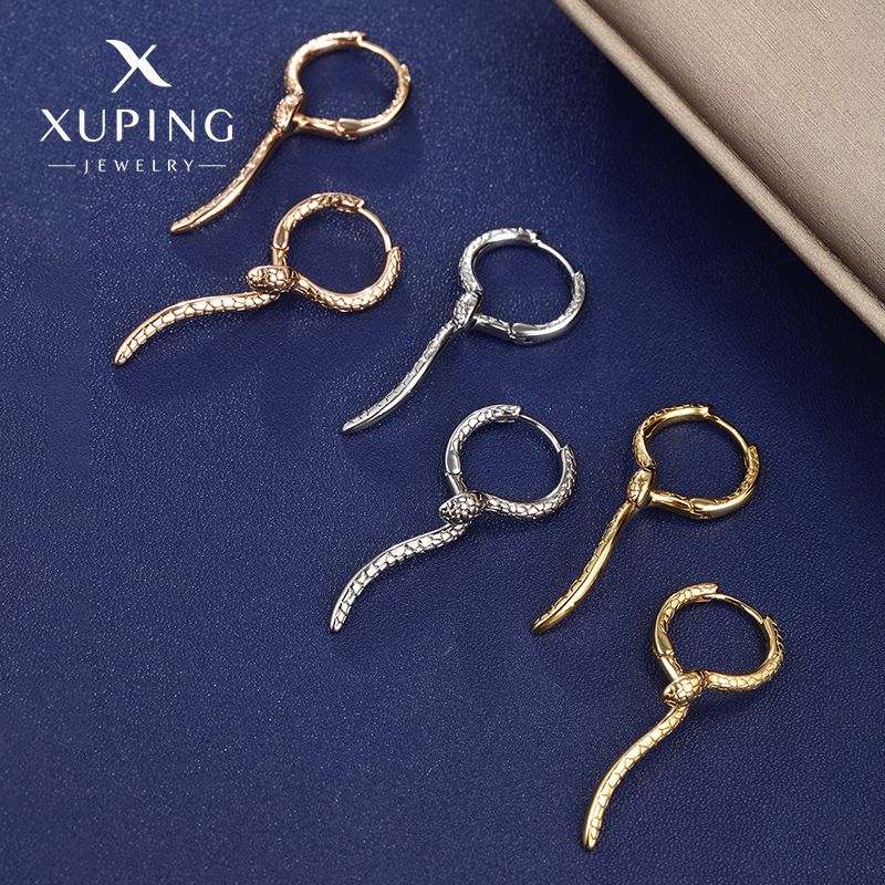 Xuping joyería europea y americana retro personalizada serpiente Cruz que rodea flexible en forma de serpiente pendientes de moda temperamento frío