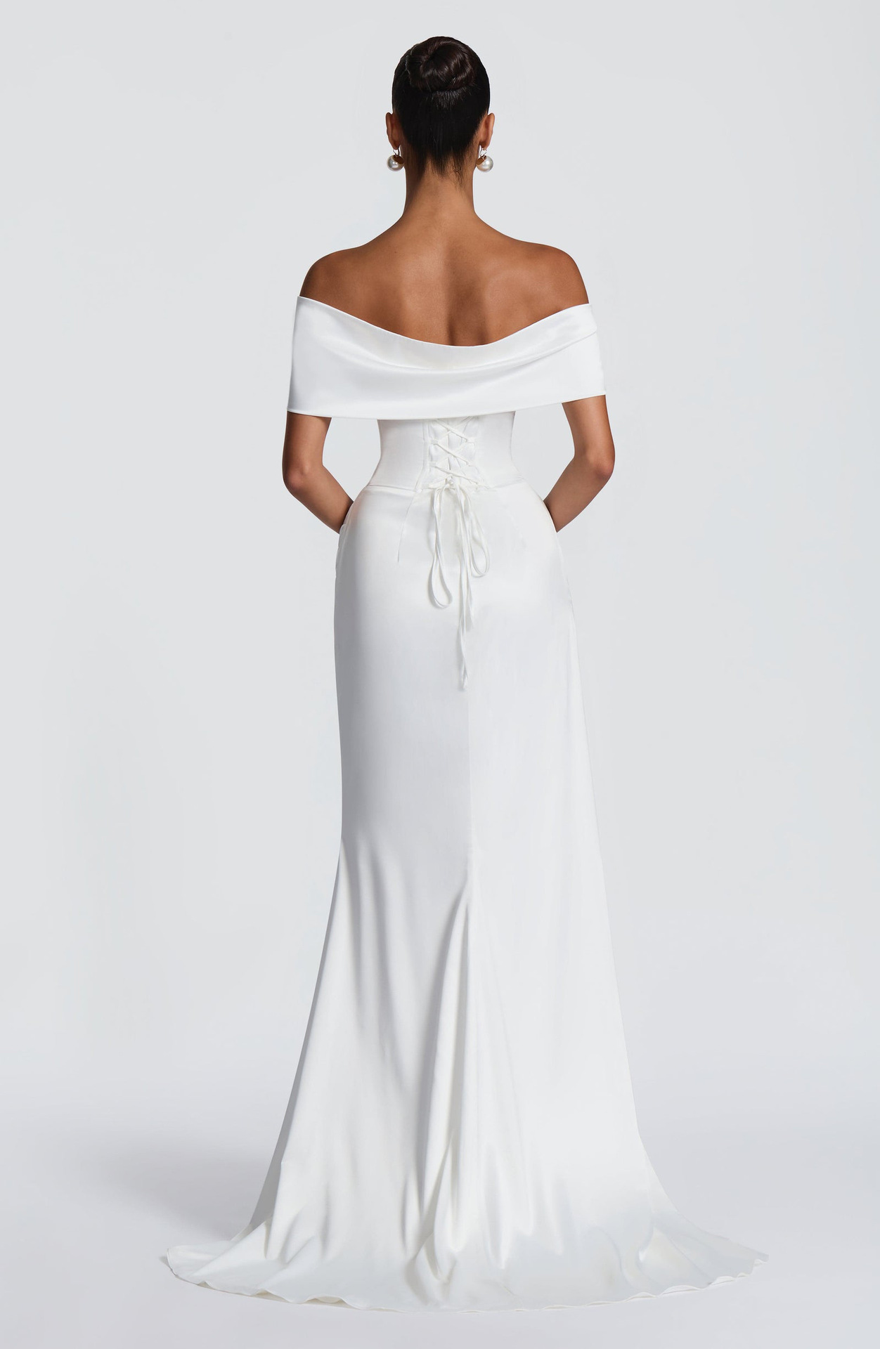 Buy Women's Clothing Online | Buy Trending Dresses for Women