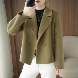 女式针织衫;女式毛呢外套;女式T恤