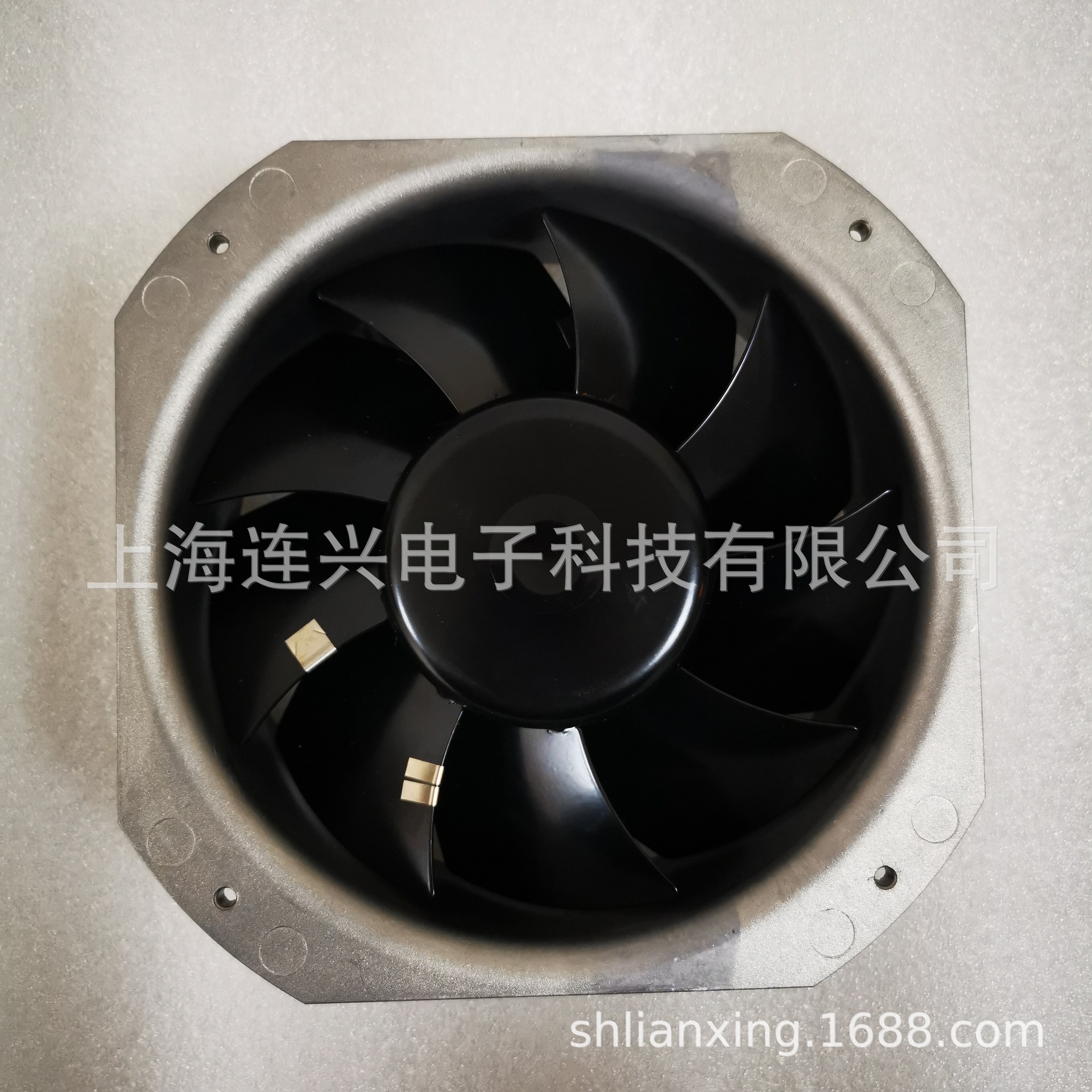 W1G200-HH01-52依必安派特ebmpapst直流风扇交通轨道散热轴流风机