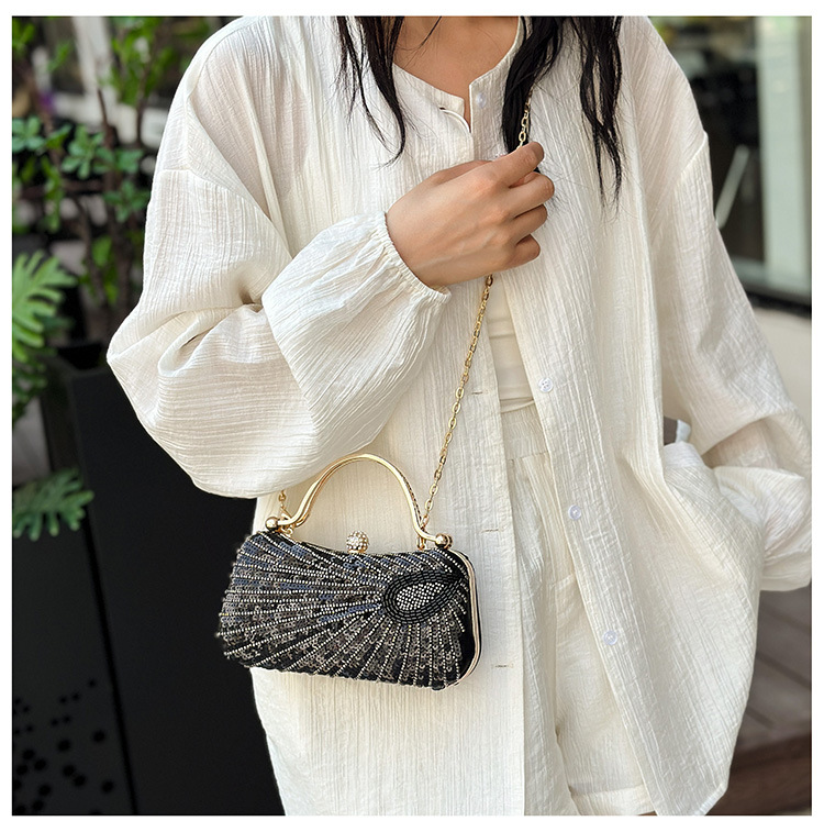Streetwear Style Square Shape PVC Solid Color Sequins Square Evening Bags