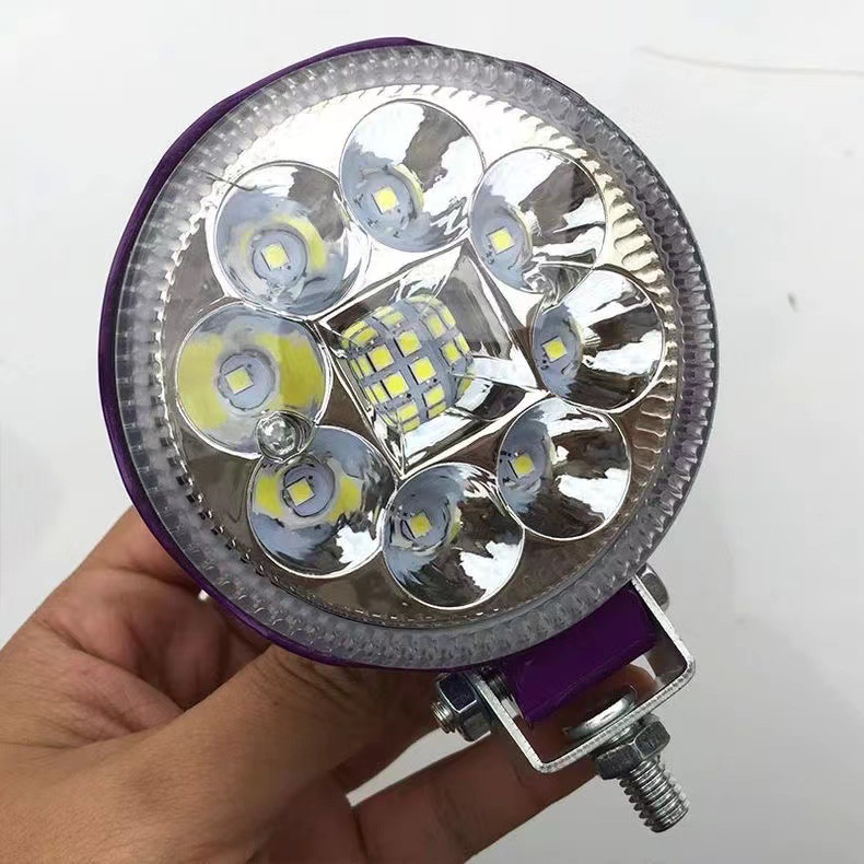 Car Led Headlight 12V24V Spotlight 3inch Round Super Bright Spotlight Truck Light Modified Fog Light Agricultural Vehicle Bright Light