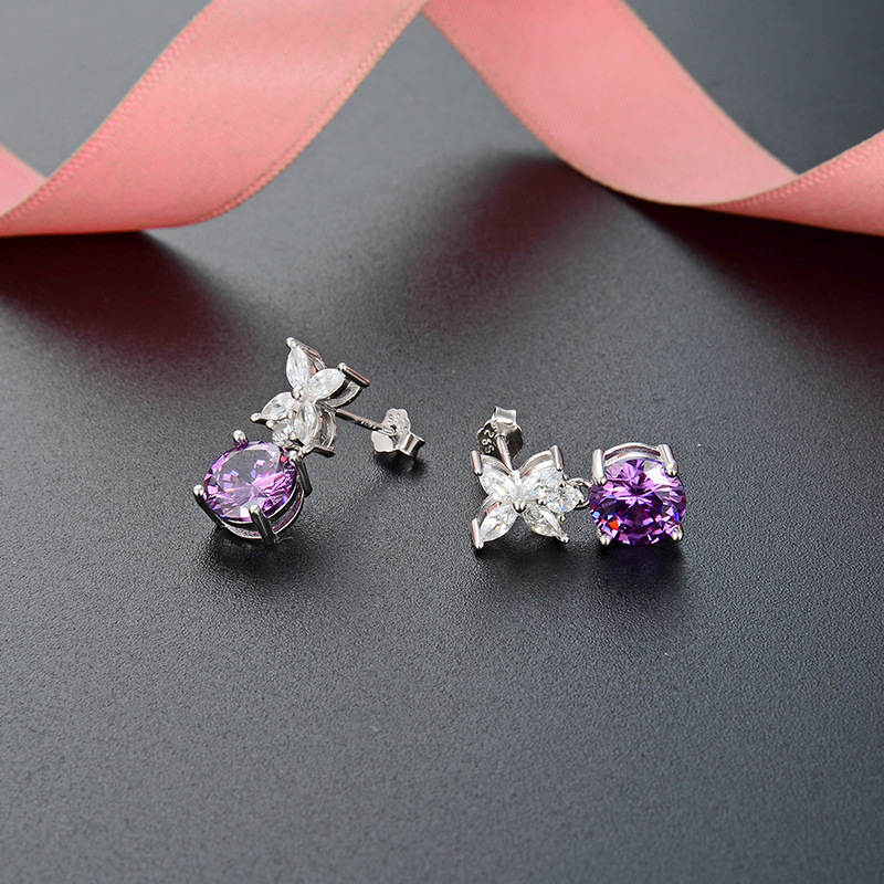 Estilo coreano creativo diseño personalizado pendientes de circón incrustados de Diamantes pendientes de plata esterlina S925 pendientes de trébol de moda simple para las mujeres