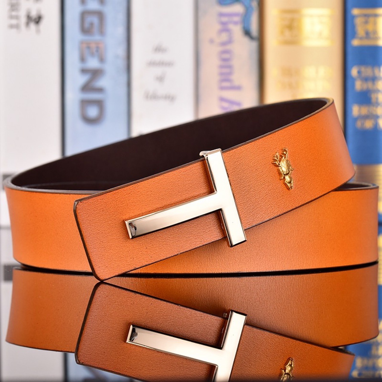 Men's Belt, Fashionable New Versatile Leather Belt with Letter Smooth Buckle, T-Belt for Men, Trendy and Casual