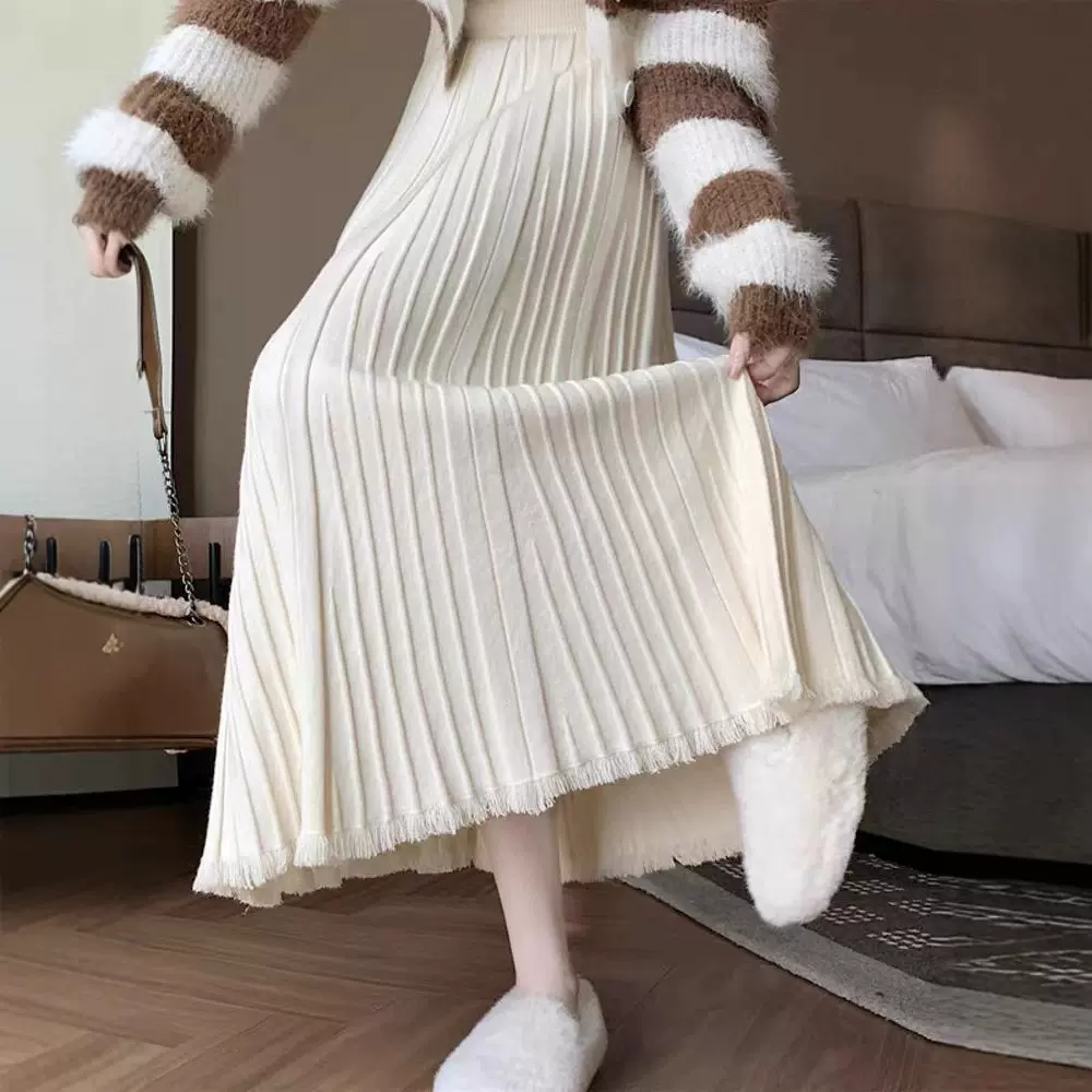 纯色加厚毛线针织半身裙女秋冬季高腰显瘦中长款流苏a字大摆伞裙