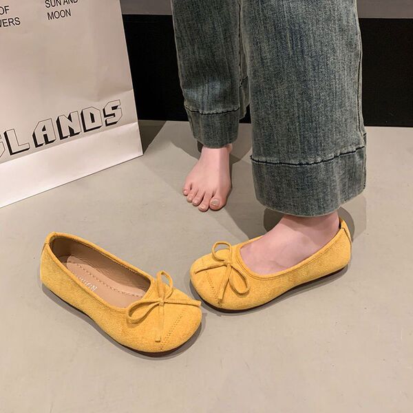 Retro suede romantic and delicate demi-season ballet shoes flat…