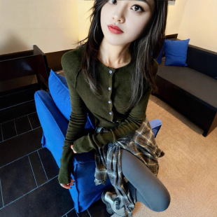 �nϵ�Gɫ�Շ��д����_��ë��Ů����̿�ᘿ��������ܛŴ��������