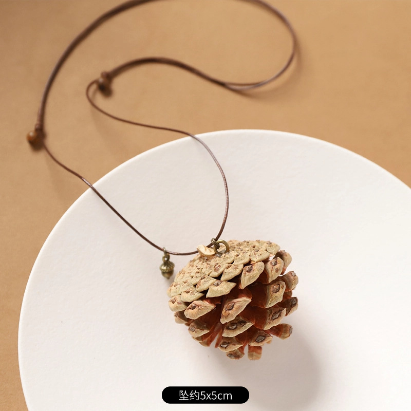 28-plant necklace (big pinecone)