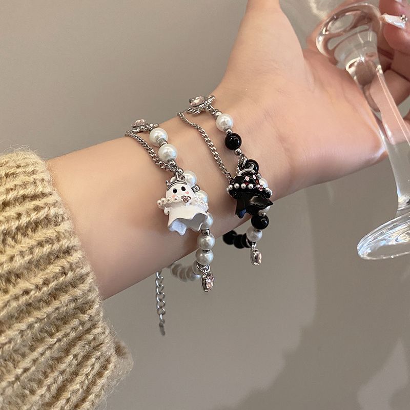Black and White Little Ghost Beaded Couple Bracelet Women's Girlfriend Accessories Niche Cold Style Advanced Sweet Cool Hip Hop Jewelry Black and White Little Ghost Beaded Couple Bracelet Women's Girlfriend Accessories Niche Cold Style Advanced Sweet Cool Hip Hop Jewelry