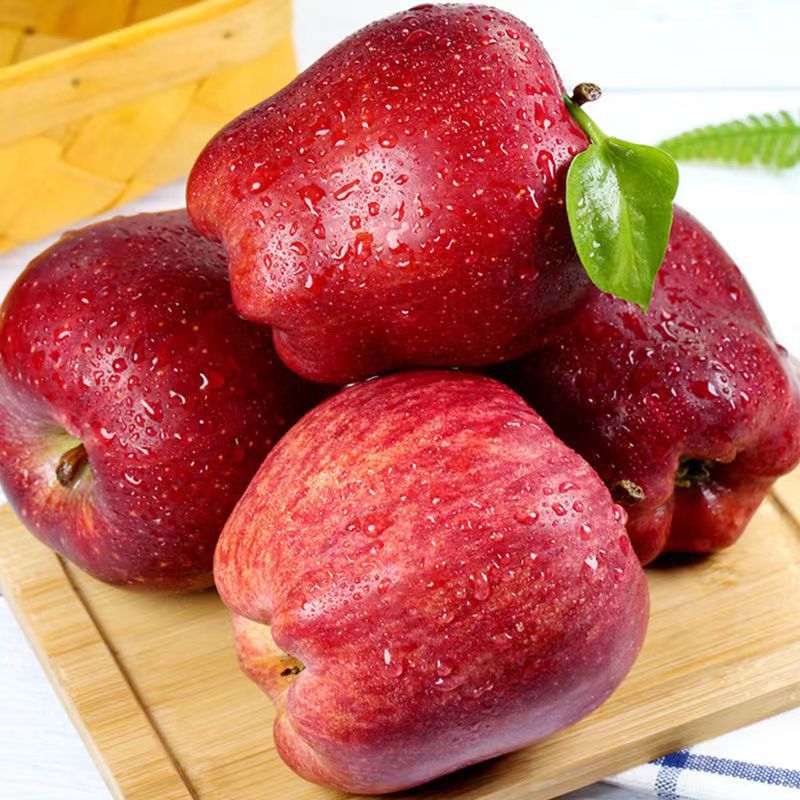 Gansu Tianshui Huaniu apples, red snake fruit, fresh fruit for baby food, whole box of large apples, Christmas fruit gift box, drop shipping available Gansu Tianshui Huaniu apples, red snake fruit, fresh fruit for baby food, whole box of large apples, Christmas fruit gift box, drop shipping available