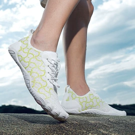 溯溪鞋;休闲鞋;登山鞋