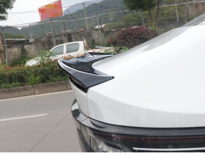 Suitable for Chery Arrizo 8 Blade Tail Wing Appearance Modification Fengyun A8 Black Warrior Kit Blackened Tail Press