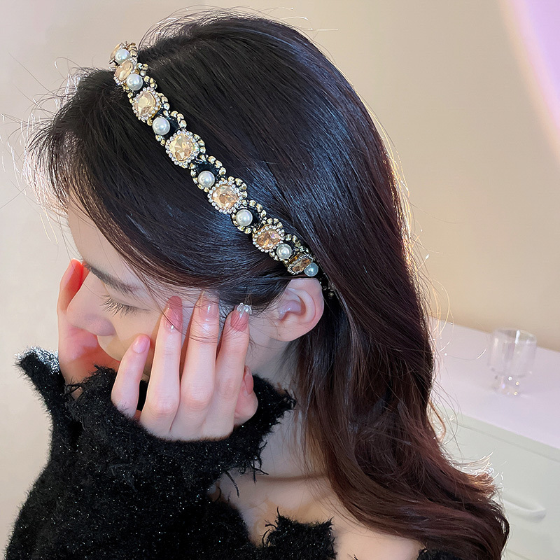 Inlay Design Retro Style Women's Retro Square Alloy Inlay Pearl Zircon Hair Band
