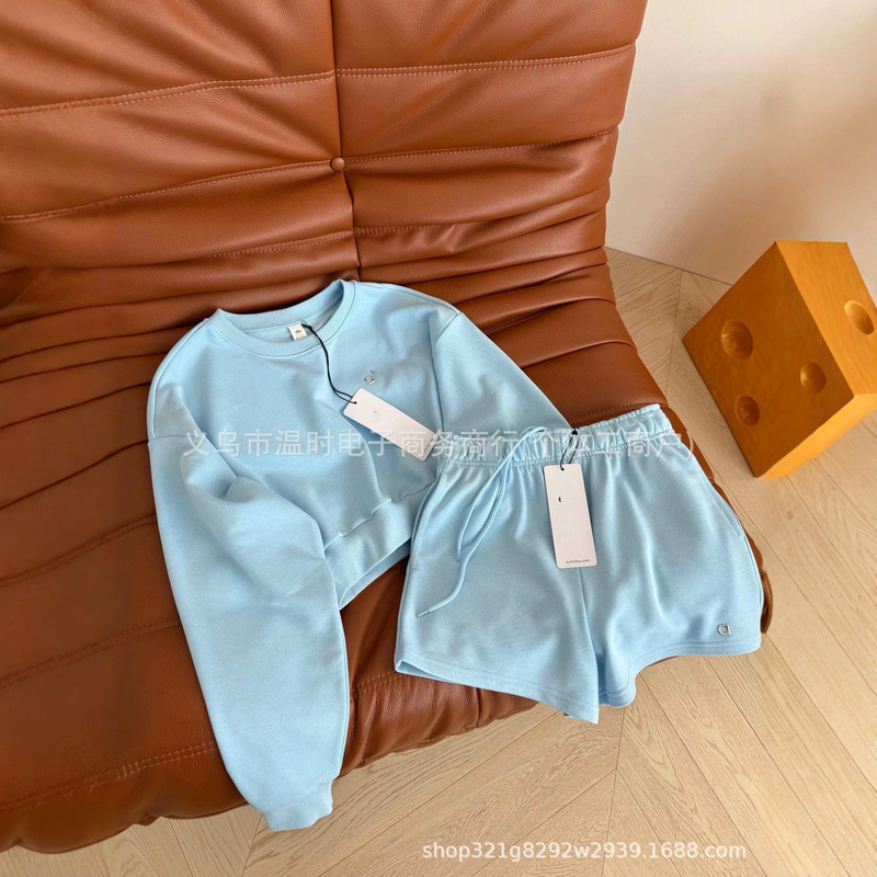 Cross-border bestseller a10 round neck sweatshirt and shorts set for women, casual sports two-piece set, loose sweatshirt and sports shorts Cross-border bestseller a10 round neck sweatshirt and shorts set for women, casual sports two-piece set, loose sweatshirt and sports shorts
