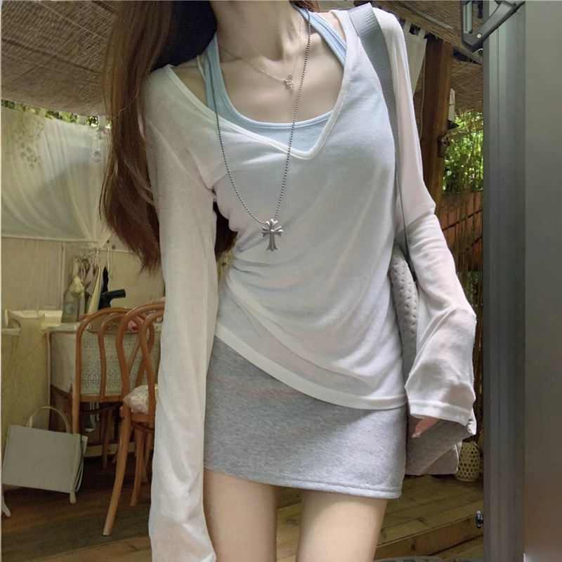 Pure Lust Style Suit V Neck Thin Blouse T-Shirt Women's Summer Niche Inner Halter Vest Top Fashionable Two-Piece Set