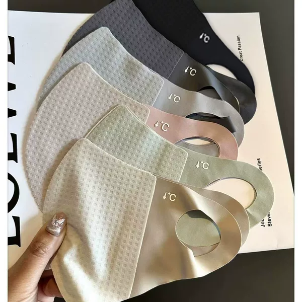 Waffle summer sunscreen mask women's outdoor protection anti-ultraviolet sunshade honeycomb breathable cute thin mask