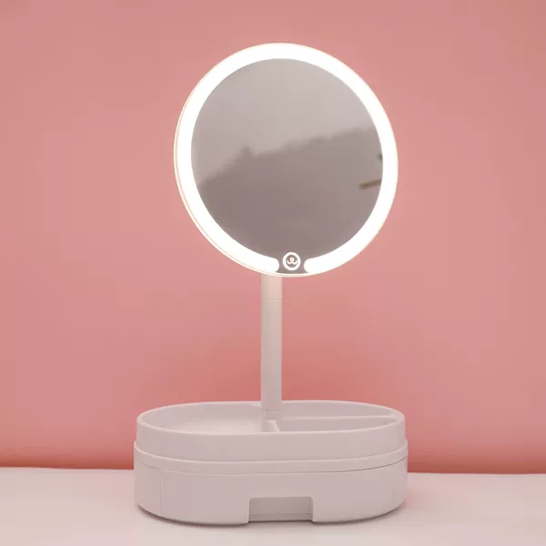 Pearl White