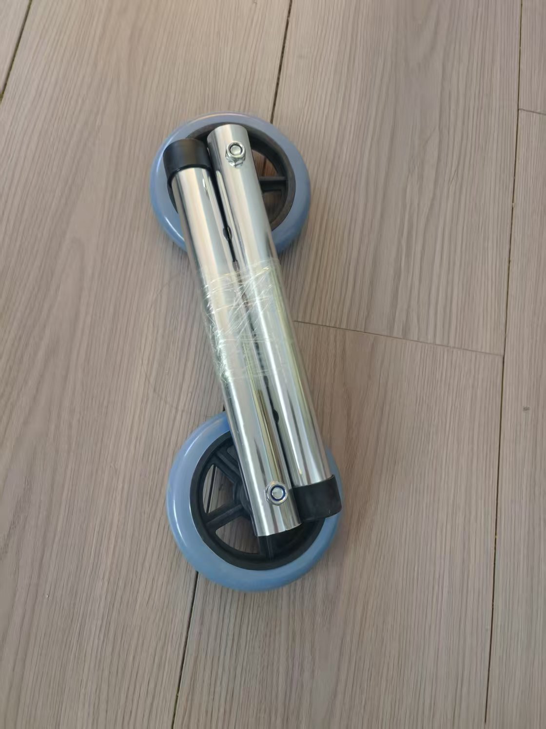 Fabricante de andador de ancianos con ruedas y cojín de cuatro patas andador mayorista de alta y baja ajustable de rehabilitación andador de ancianos