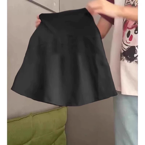 Чёрный