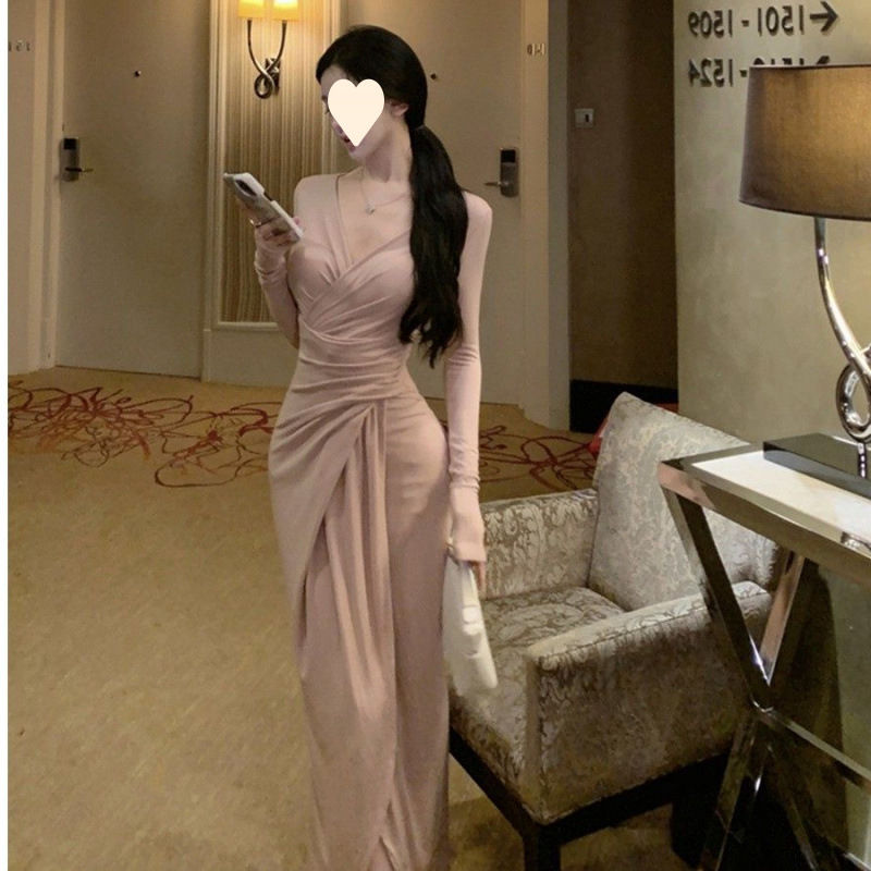 Elegant V-Neck Long-Sleeve Dress with a Waist-Cinching Design, Slimming Effect, Slit, and Body-Hugging Long Dress for Women