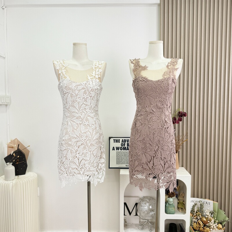 Twilight City Three-Dimensional Floral Lace Suspender Dress Gentle and Elegant Dress 2026 Summer New Short Dress Twilight City Three-Dimensional Floral Lace Suspender Dress Gentle and Elegant Dress 2026 Summer New Short Dress