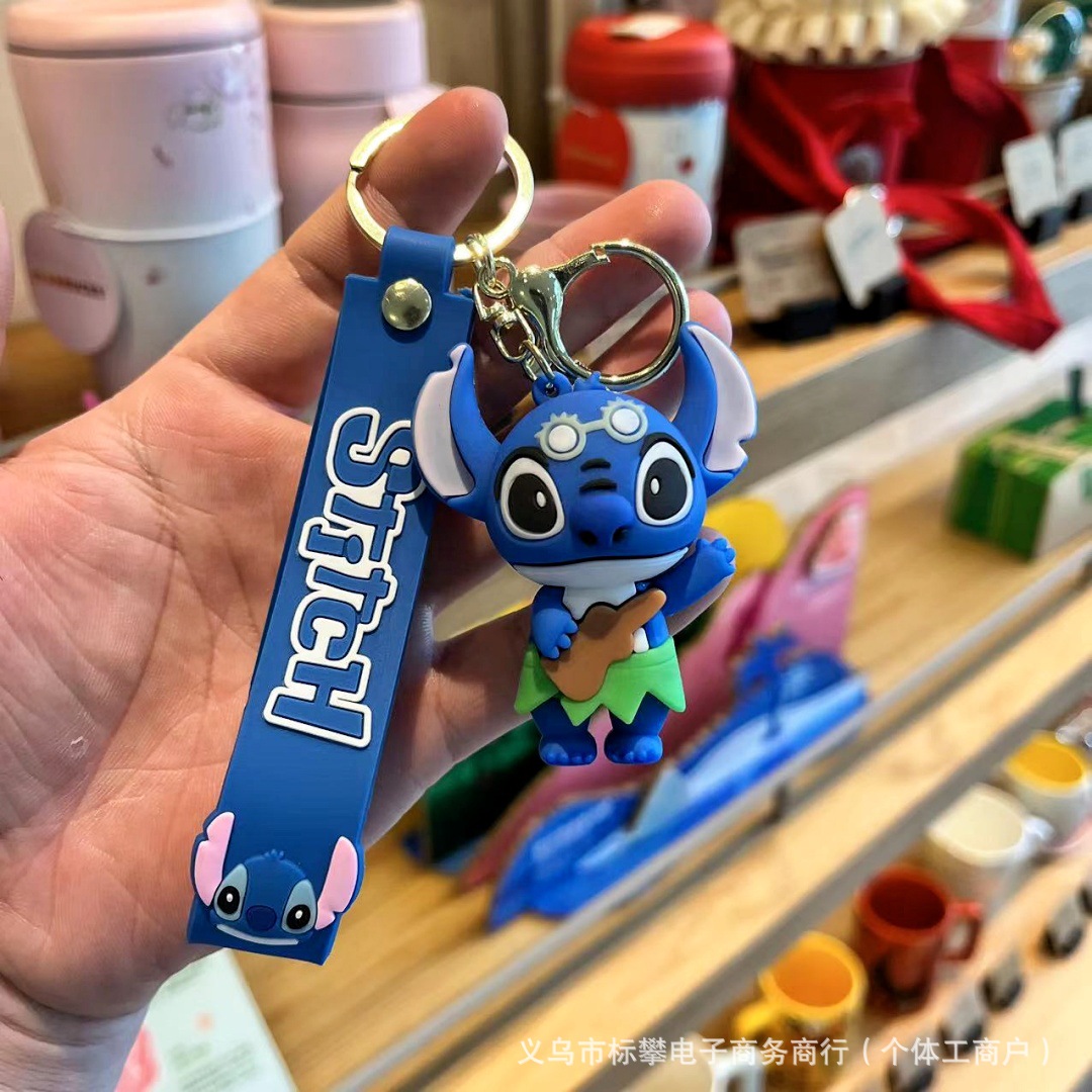 Dibujos animados anime Stitzi llavero estudiante mochila escolar colgante bolso colgante colgante máquina de garras evento pequeño regalo al por mayor