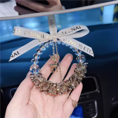 Car hanging – men and women