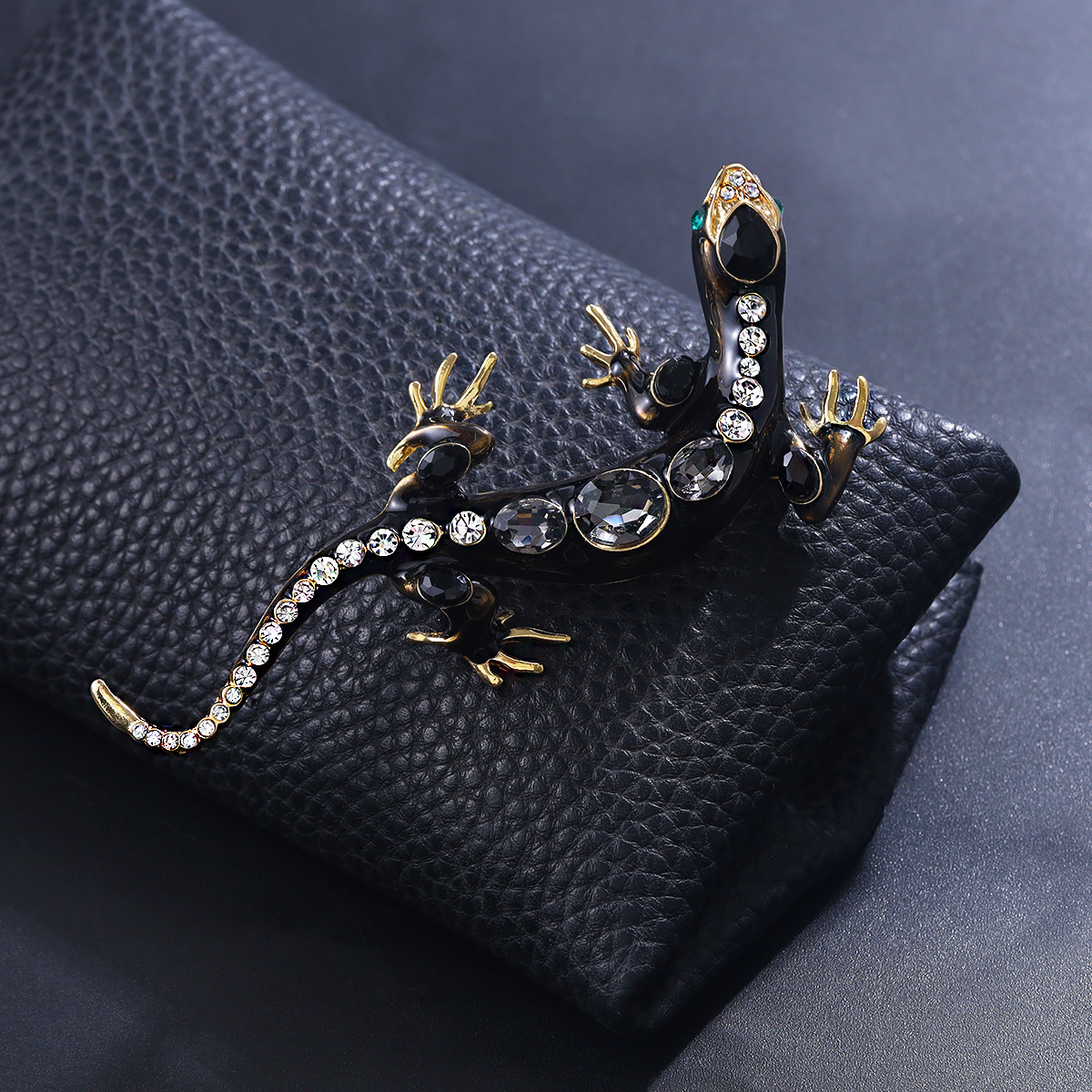Vintage Lizard Lapel Pin For Men European Style Brooch Accessory_voghion.com