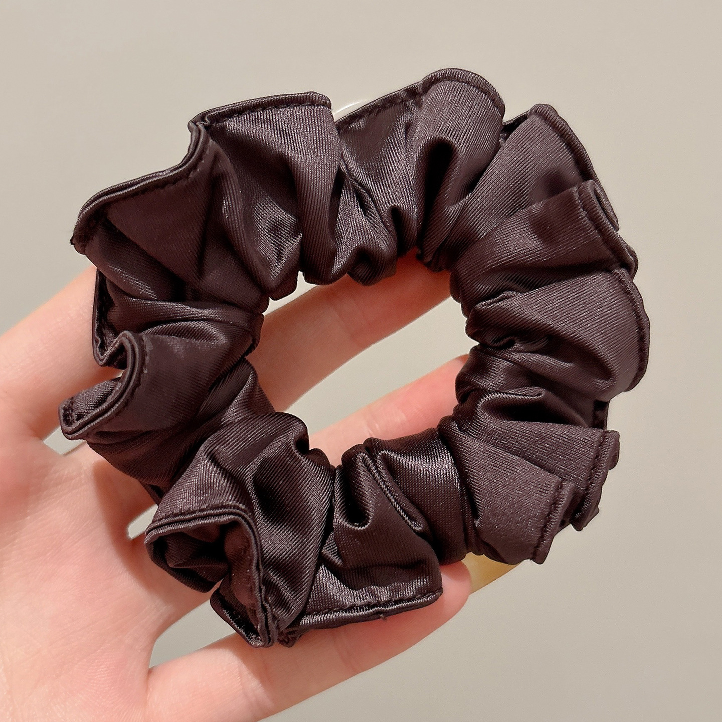 Coletero elástico sencillo de nuevo estilo 2026, banda para el pelo pequeña sin costuras para mujer, suave para el cabello, sujetador de cola de caballo.