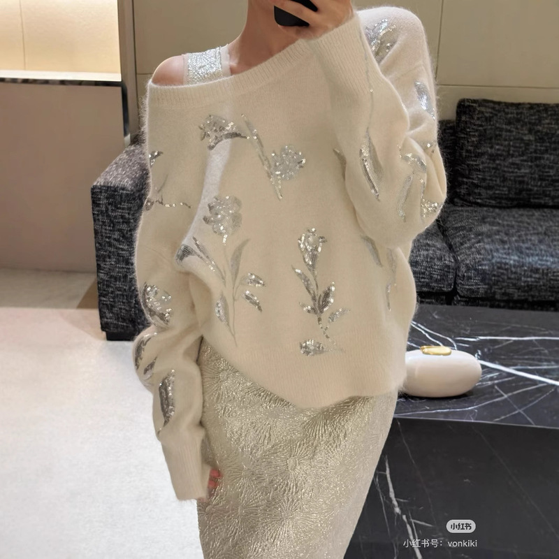 Gentle Sequence | Cloud Alpaca Heavy Industry Flower Sequin Embroidery Soft Waxy Temperament Sweater Sweater Women's Autumn and Winter Gentle Sequence | Cloud Alpaca Heavy Industry Flower Sequin Embroidery Soft Waxy Temperament Sweater Sweater Women's Autumn and Winter
