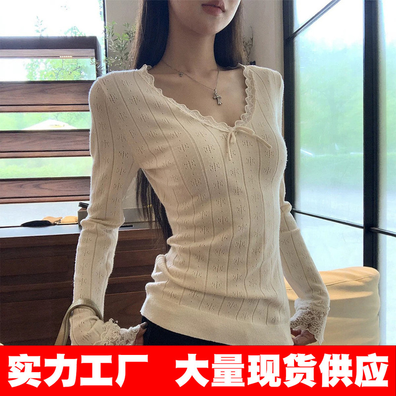 Andi velvet fabric knit sweater for women, autumn and winter wear, lace inner layer, 2026 new top, Korean style V-neck sweater