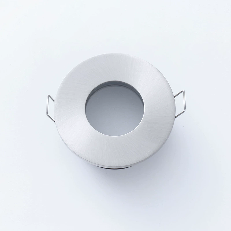Downlight housing for recessed ceiling, waterproof bathroom-grade, compact Ø8.3×3.5 cm, white/black/plating