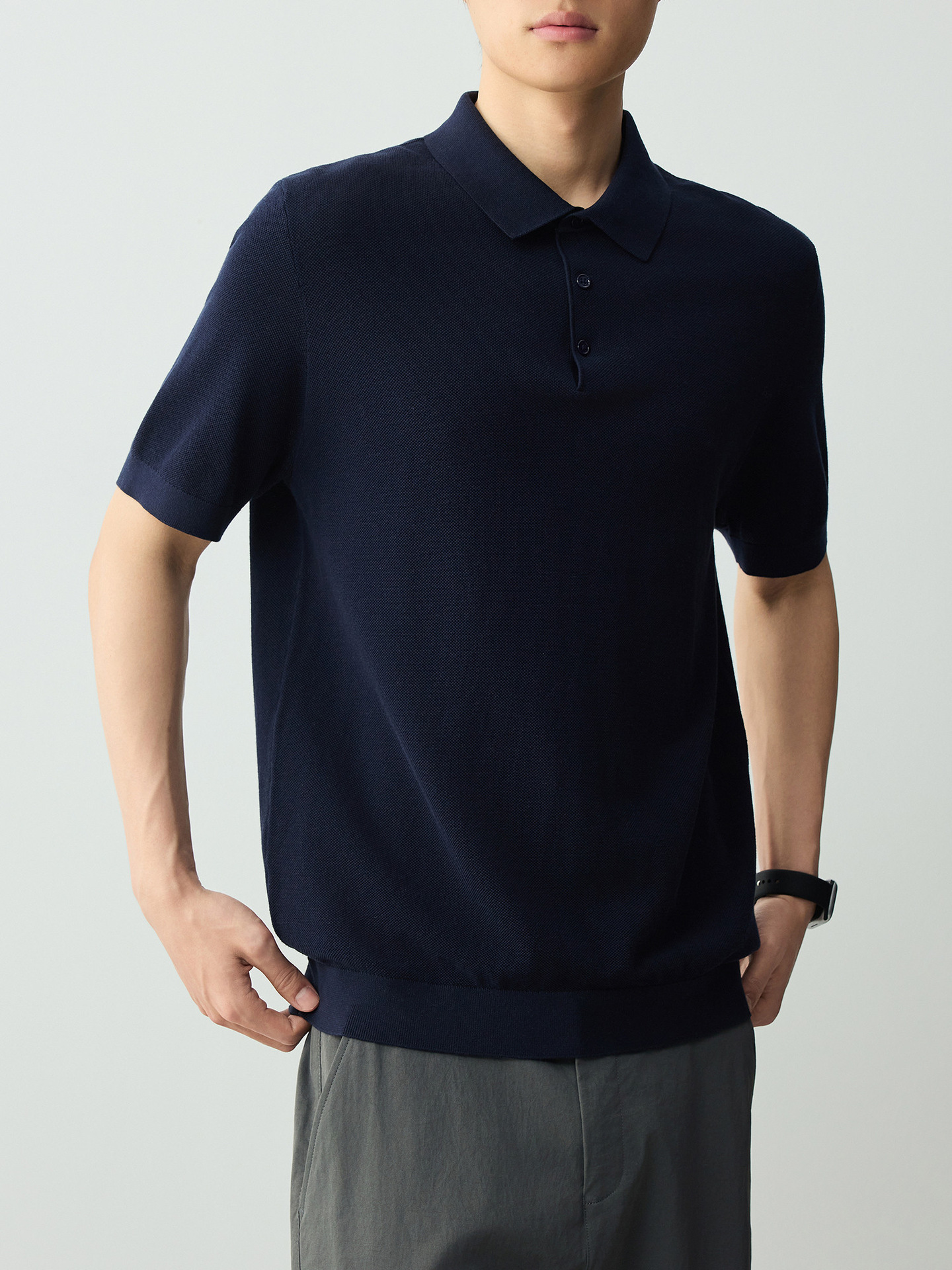 Áo polo nam tay ngắn chất liệu cotton pha tơ tằm phong cách cổ điển — đen