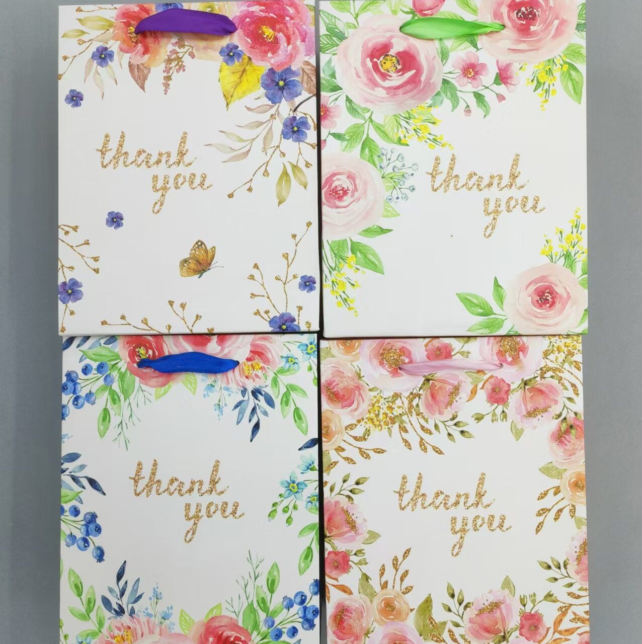 120克白牛皮纸纸绳环保礼品袋手提袋纸袋卡通情人节