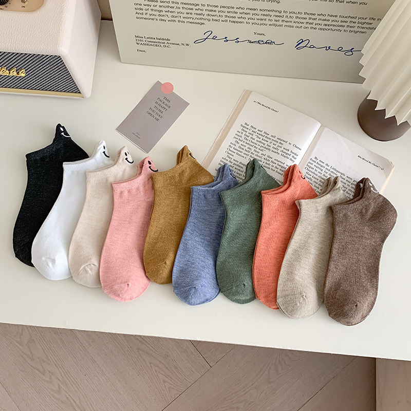 Socks Summer Women's Smiley Socks Boat Socks Thin Tiel Embroider Ins Short Tube Fashion Non-Falling Socks Women's Socks Wholesale Socks Summer Women's Smiley Socks Boat Socks Thin Tiel Embroider Ins Short Tube Fashion Non-Falling Socks Women's Socks Wholesale