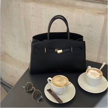 DeMellier2025�¿��ﶬ�W���r���K�����ذ����İ�����μ�б��Ů