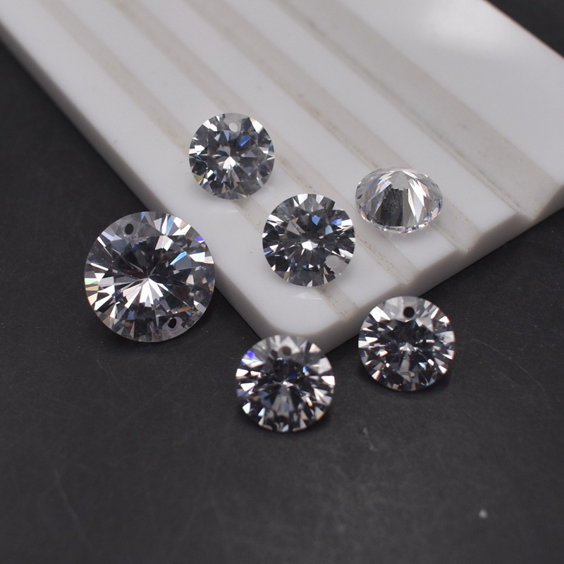 白色圆形单孔双孔宝石