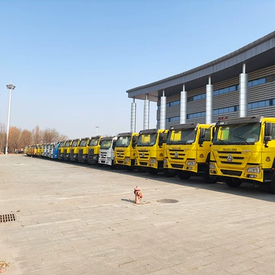 Yük maşınları Four-Wheel Drive, Eight-Wheel Drive, Self-Loading