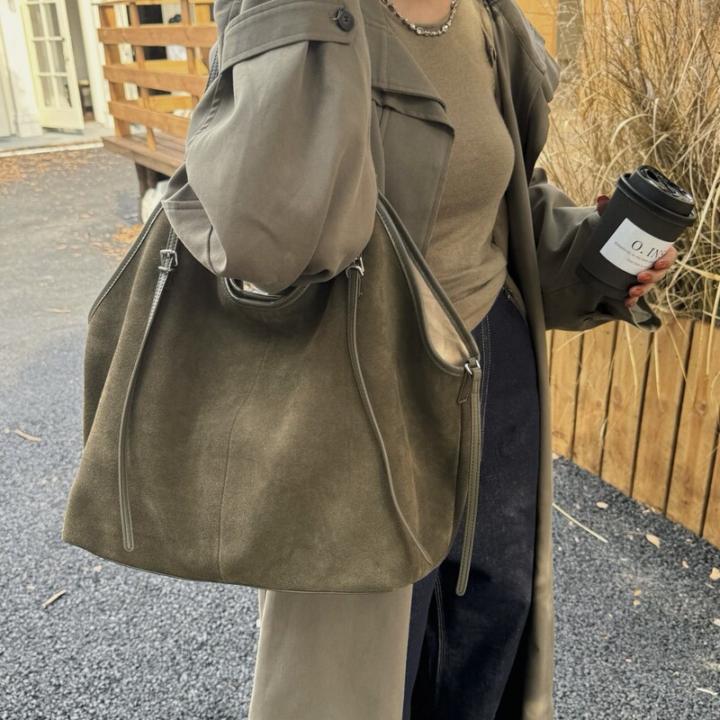 休闲通勤大容量麂皮绒包包女2025新款秋冬季单肩斜挎包托特水桶包|undefined