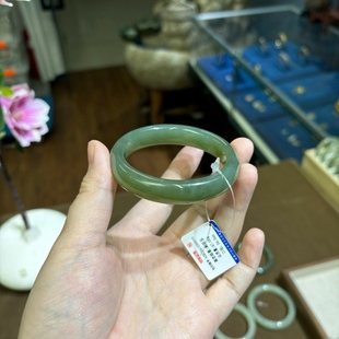 Jin Yutang Xinjiang Hetian Jade Bracelet Is Full of Oily and Crackless Hetian Jade Lake Water Green Bracelet Has a Variety of Hair