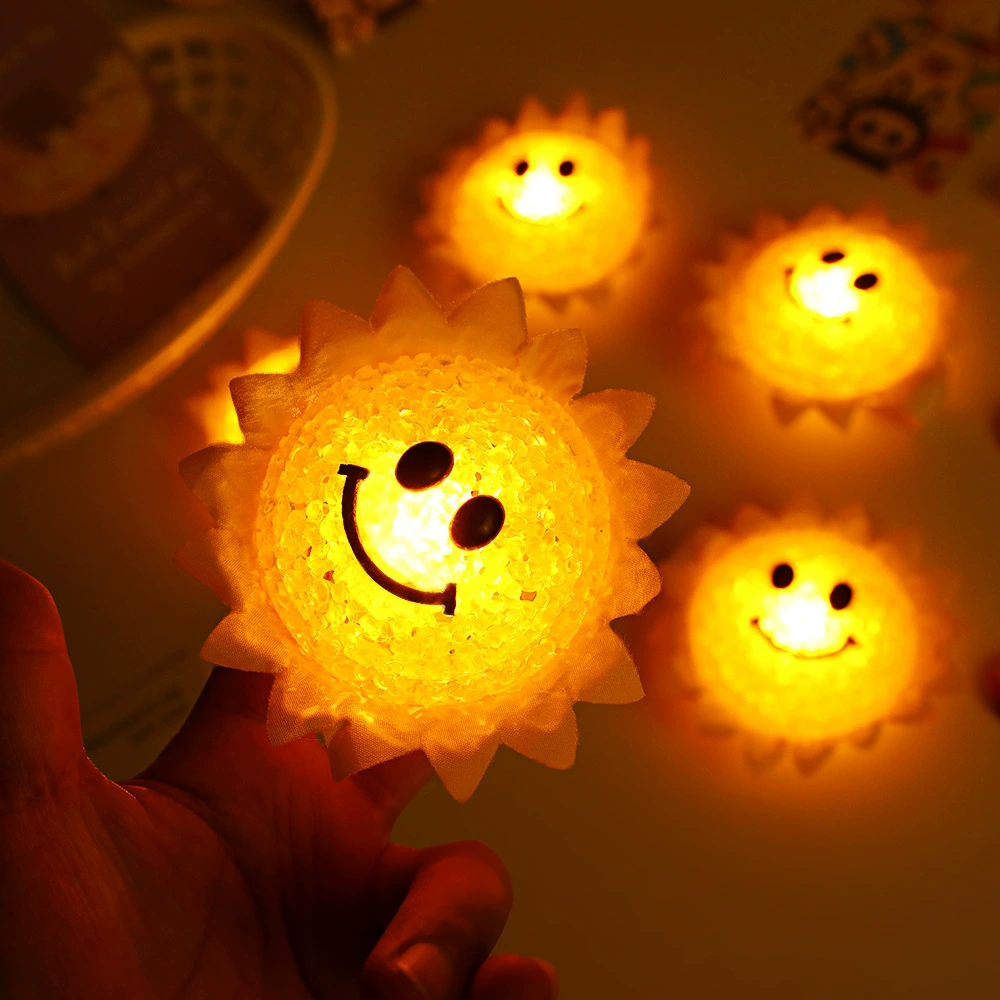 Handheld lights solar-powered, flashlight, sunflower