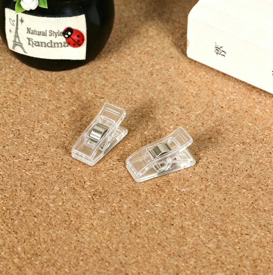 투명한 흰색