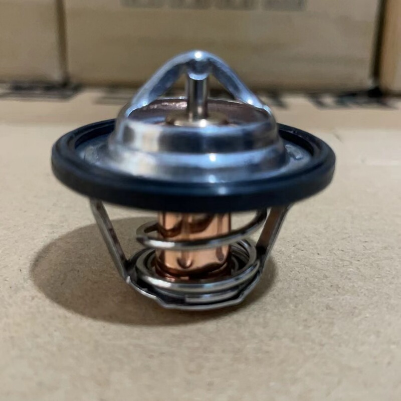 Suitable for Toyota thermostat thermostat 9004833091 90048-33091