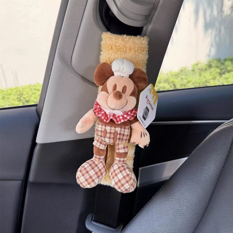 2026 New Mickey and Minion Car Seatbelt Shoulder Pad, High-end Decorative Cute Couple Accessory for Cross-border Sales