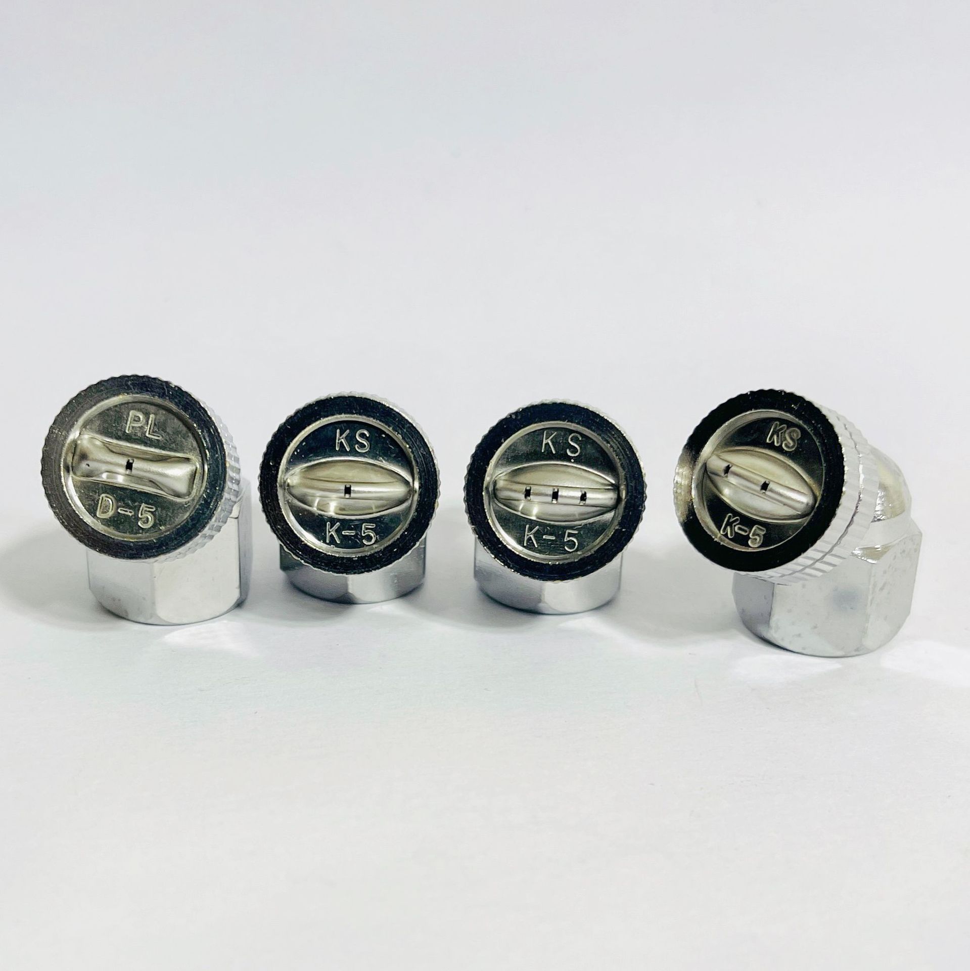 D-5农用喷雾器雾化弯喷头K-5双孔 打药机高射程 高压细雾三眼喷头