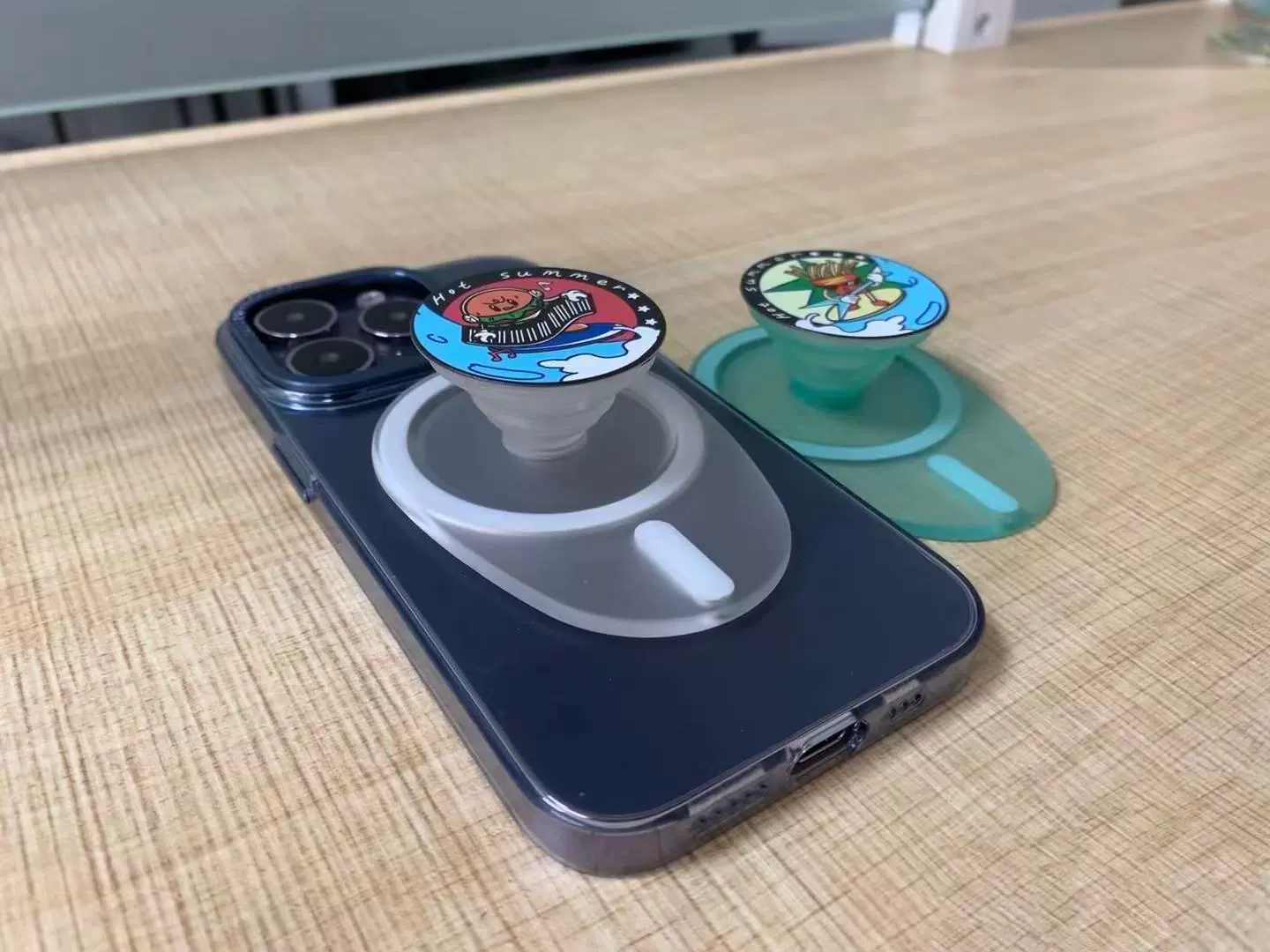 Магнитный кронштейн Подушка безопасности Телескопический ленивый ультратонкий персонализированный Кронштейн для мобильного телефона Встроенный прозрачный Магнитный кронштейн подушки безопасности Партия