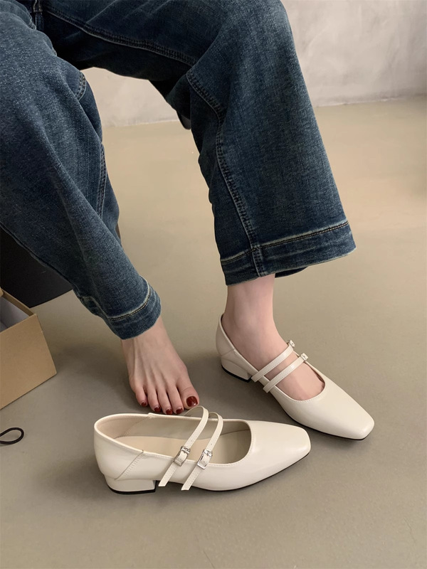女性用シルバー浅口靴、春と秋の新しい韓国風フレンチスタイルフェアリースタイル優しい通勤太いヒールメリージェーンシューズ|undefined