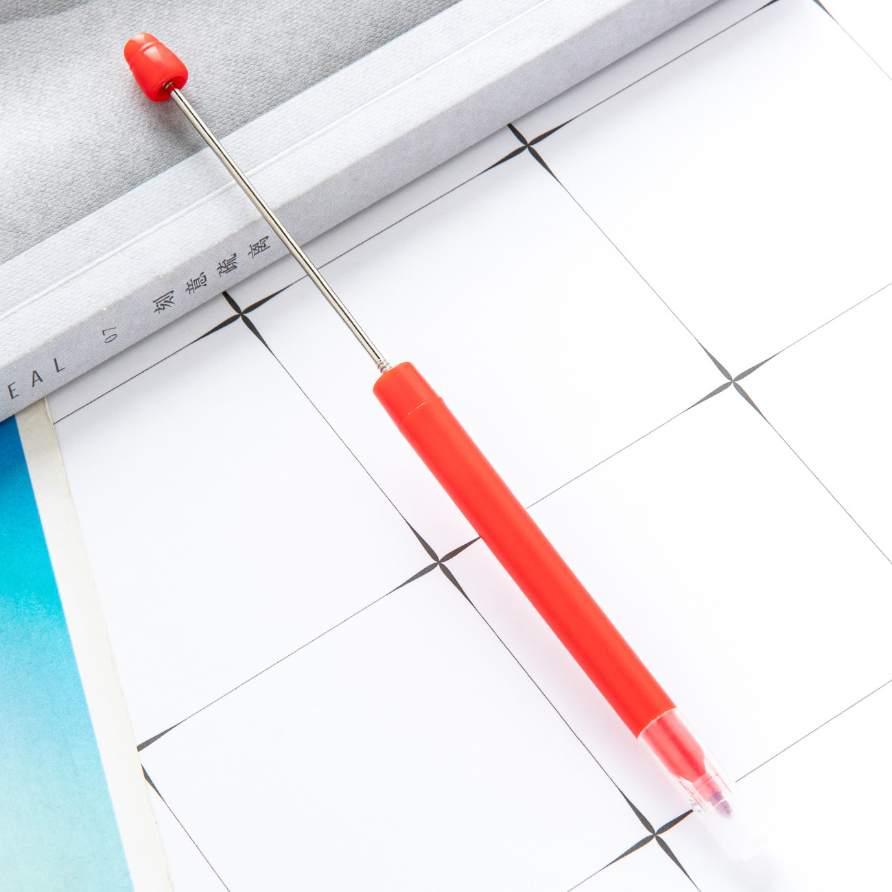 Fabricantes de acuarela de plástico al por mayor pintores de acuarela para niños graffiti pincel de dibujo manual DIY cuentas acuarela