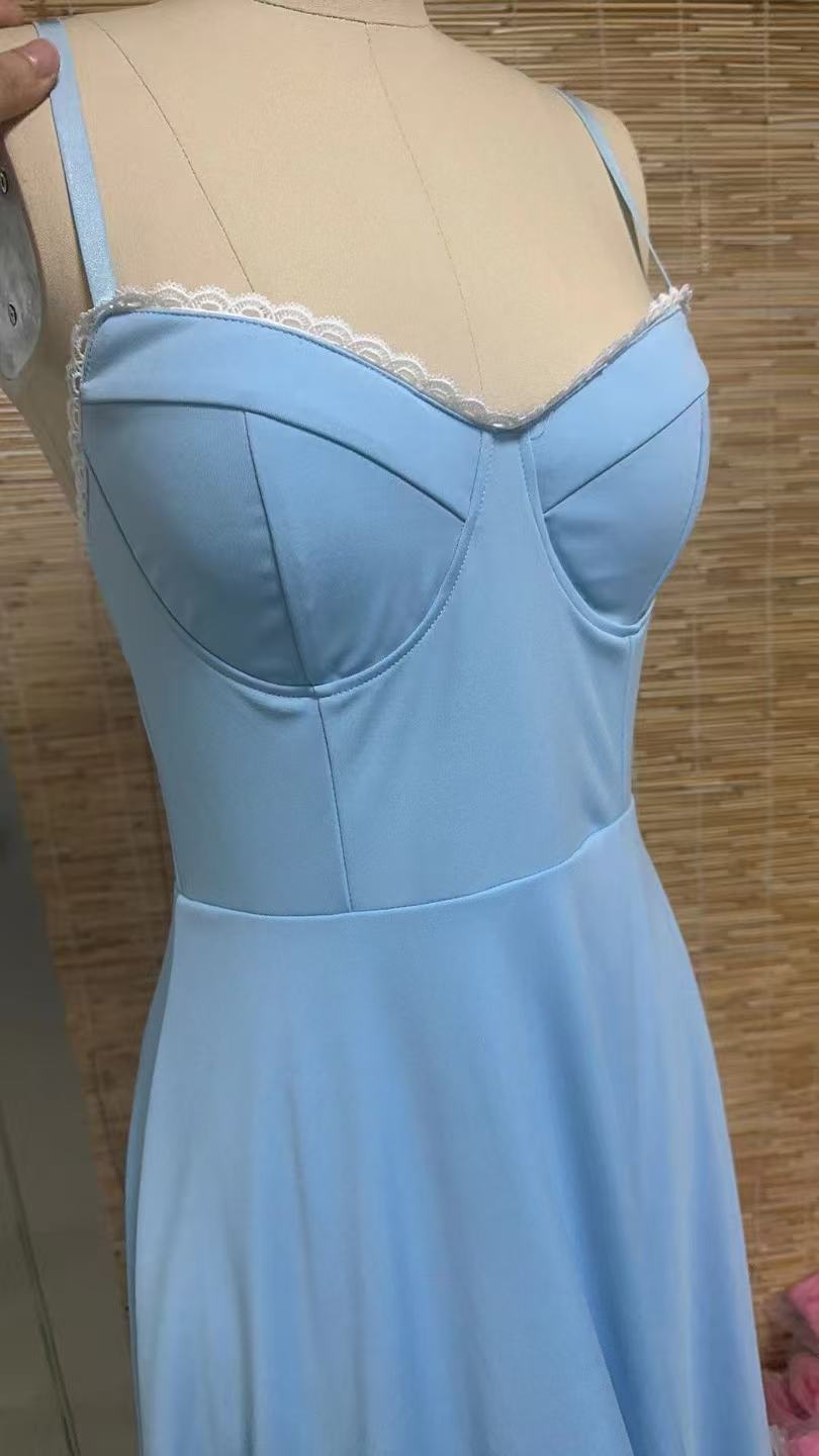 Robe camisole sexy à bordure en dentelle et ourlet double épaisseur – Robe d'été élégante et féminine pour femme (S-XL)_voghion.com