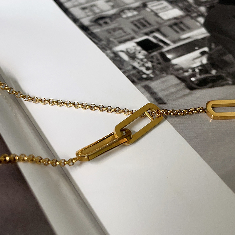 26g Weight Vacuum Plating Gold Plating Process 18K Gold Plated Plating Material Titanium Steel Pendant Material Pendant Necklace Classification Titanium Steel Chain Material 1 Piece Quantity Holiday, Daily Occasion Titanium Steel Material Geometric Pattern Unisex Gender Plating Design Casual, Simple Style Style Titanium Steel 18K Gold Plated Casual Simple Style Plating Geometric Pendant Necklace 8